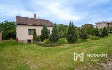 REZERVOVANÉ: Na predaj dvojgeneračný rodinný dom v obci Beladice