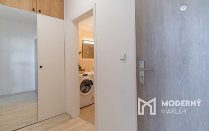 Na prenájom 1-izbový byt s parkovacím miestom v Poprade