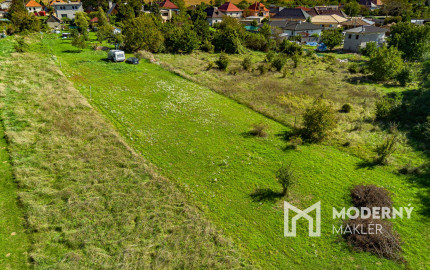 Na predaj pozemok vo Vinohradoch nad Váhom