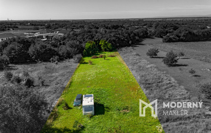 Na predaj pozemok vo Vinohradoch nad Váhom