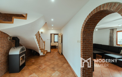 Na prenájom štýlový 4-izbový rodinný dom v Trenčíne