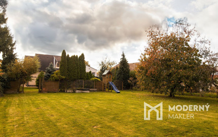 Na prenájom štýlový 4-izbový rodinný dom v Trenčíne