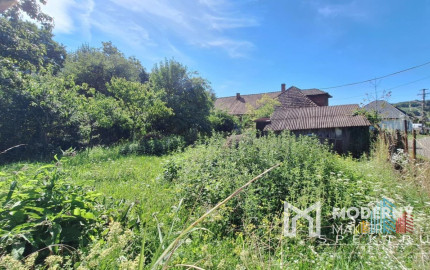 REZERVOVANÉ..Na predaj rodinný 2-izbový domček v pôvodnom stave – Zlatníky, okr. Bánovce nad Bebravou, pozemok 1200 m², tichá ulica, krásne prostredie