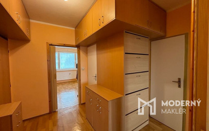 Rezervované...Exkluzívne na predaj pekný 2i byt- Bánovce n/B - ul. Lúčna , Dubnička