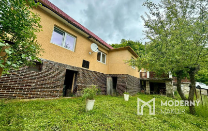 Exkluzívne na predaj 3i RD Šípkov , poz. 587m2