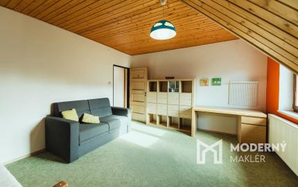 Na predaj štýlový 4-izbový rodinný dom v Trenčíne