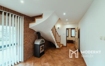 Na predaj štýlový 4-izbový rodinný dom v Trenčíne