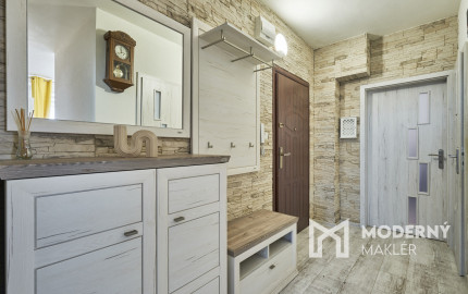 Na predaj zrekonštruovaný 3-izbový byt v Poprade