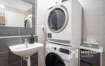 Na predaj moderný 3-izbový byt vo výbornej lokalite Serede