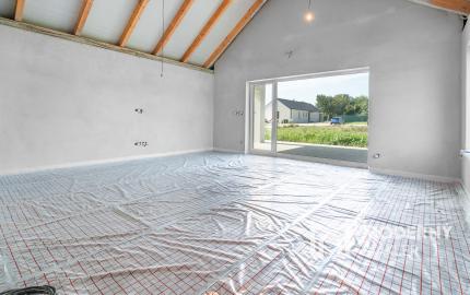 REZERVOVANÉ: Na predaj moderný 4-izbový rodinný dom v Šoporni