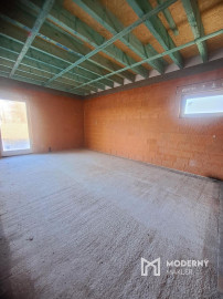 Lukratívna ponuka novostavba v Uhrovci , poz. 527m2