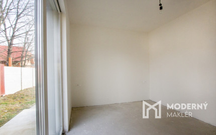 Na predaj rekreačná chata s priestranným pozemkom v obci Blahová