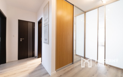 REZERVOVANÉ: Na predaj štýlový 3-izbový byt v lokalite Bratislava–Trnávka