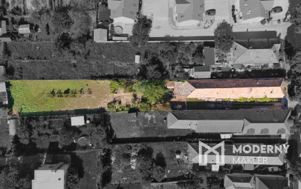 Na predaj pozemok so starším domom v obci Selice