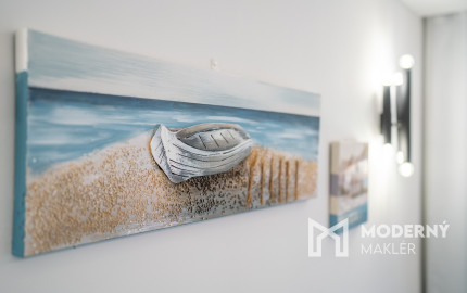 Na prenájom exkluzívny 2-izbový byt so šatníkom a panoramatickým výhľadom v projekte SKYPARK, Továrenská ulica