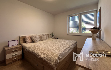 Na prenájom kompletne vybavený  2-izbový byt v Trenčíne