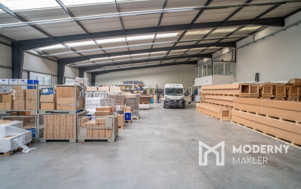 Na predaj priemyselný objekt s investičným potenciálom v Senci