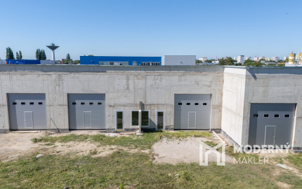 Na predaj novostavba haly s výbornou dostupnosťou v priemyselnej časti Šamorína určená na výrobu a skladovanie