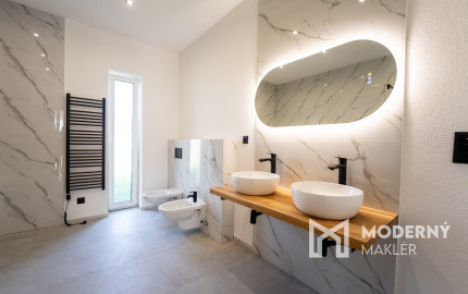 Na predaj 5-izbový rodinný dom v Moravanoch nad Váhom