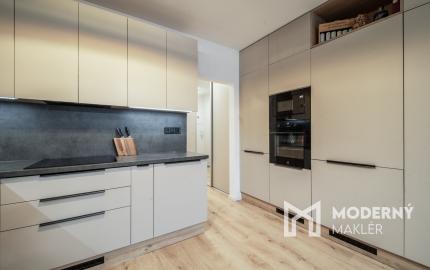 Na predaj 3-izbový byt v Trenčíne