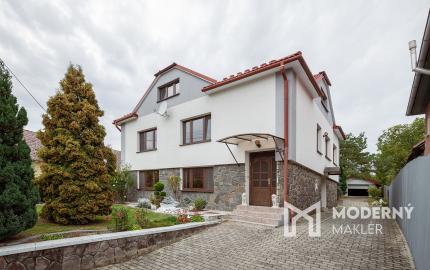 Na predaj 2-generačný rodinný dom v obci Zámutov