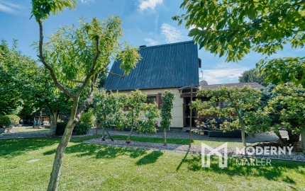 Na predaj celoročný záhradný dom v Čachticiach