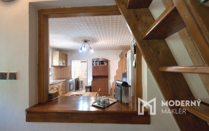 Na predaj celoročný záhradný dom v Čachticiach