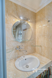 Na predaj celoročný záhradný dom v Čachticiach