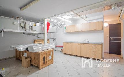 Na prenájom obchodný priestor na Zámockej v Bratislave