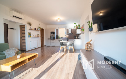 Na predaj 3- izbový byt vo Veľkom Lapáši