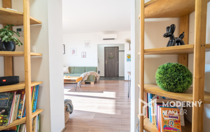 Na predaj 3- izbový byt vo Veľkom Lapáši