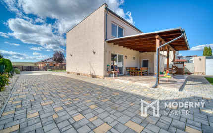 Na predaj 4-izbový rodinný dom v Zemianskych Sadoch