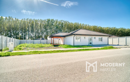 Na predaj 4-izbový rodinný dom v Dunajskej Strede