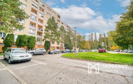 Na predaj 3-izbový byt v Bánovciach nad Bebravou - Dubnička