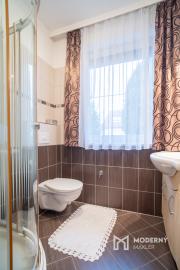 Na predaj rodinná vila v maďarskej obci Gyenesdiás