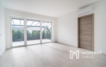 Na predaj moderná novostavba v lokalite Vonyarcvashegy