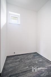 Na predaj moderná novostavba v lokalite Vonyarcvashegy