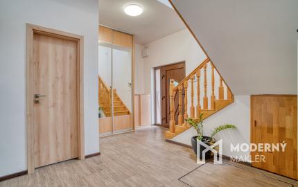 Na predaj 5-izbový rodinný dom – Bratislava, Vrakuňa