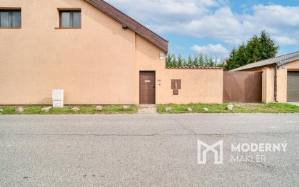 Na predaj 5-izbový rodinný dom – Bratislava, Vrakuňa