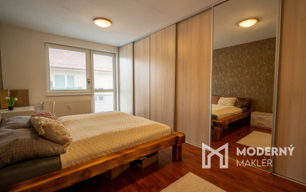 Na predaj 3-izbový byt v obci Trenčianske Stankovce