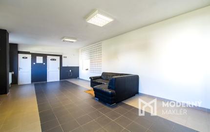 REZERVOVANÉ - Na predaj dom vhodný na podnikanie v Bzinciach pod Javorinou