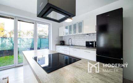 Na predaj 4-izbový rodinný dom v Miloslavove - Alžbetin dvor