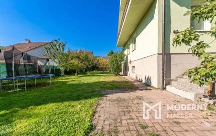 Na predaj rodinný dom s bazénom v Trnávke