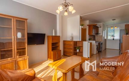 REZERVOVANÉ: Na predaj 3-izbový byt s veľkým potenciálom v Poprade