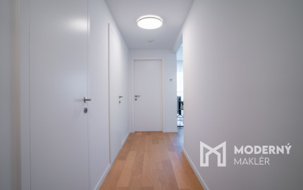 Na prenájom exkluzívny 2-izbový byt s výhľadom na Bratislavu v novej Klingerke