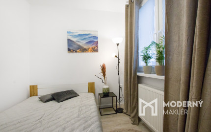 Na predaj štýlový 1-izbový  byt Bratislave-Dúbravka