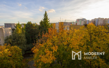 Na predaj štýlový 1-izbový  byt Bratislave-Dúbravka