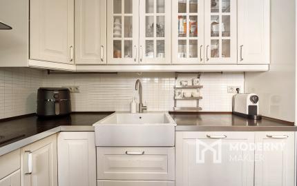 Na predaj priestranný 2-izbový byt v Novom Meste nad Váhom