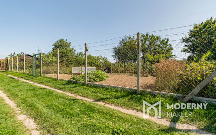 Na predaj záhrada v lokalite Sereď