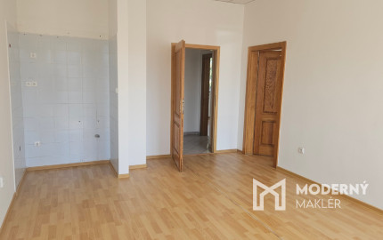 Na prenájom 6 administratívnych priestorov v Malackách